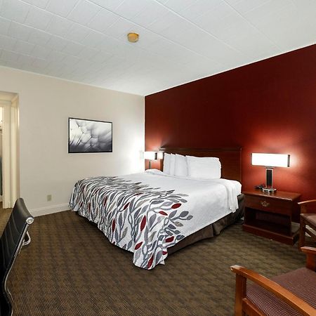 Red Roof Inn & Suites Hazleton Ngoại thất bức ảnh
